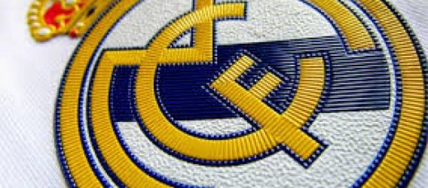 Mercato - Real Madrid : Cette piste de Premier League qui clarifie son avenir ! Mercato - Real Madrid : Cette piste de Premier League qui clarifie son avenir !