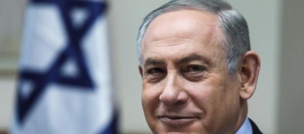 Pour Benyamin Netanyahu, l'Iran a franchi "la ligne rouge" Pour Benyamin Netanyahu, l'Iran a franchi "la ligne rouge"