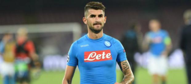 Transfer: Chelsea leading the race for Napoli defender Elseid ... - mykhel.com Transfer: Chelsea leading the race for Napoli defender Elseid ... - mykhel.com