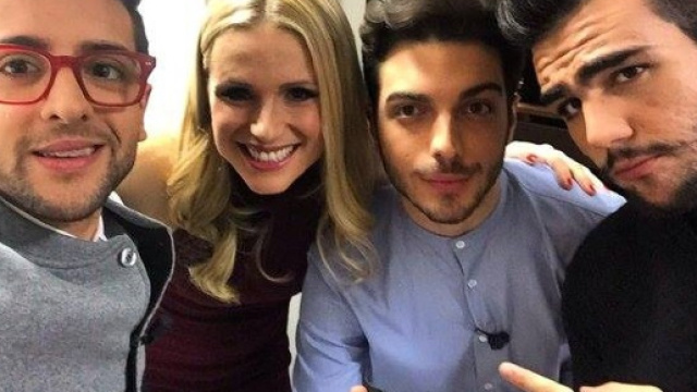 Anticipazioni Amici 17: nuovo meccanismo, Michelle Hunziker e Il Volo ospiti.