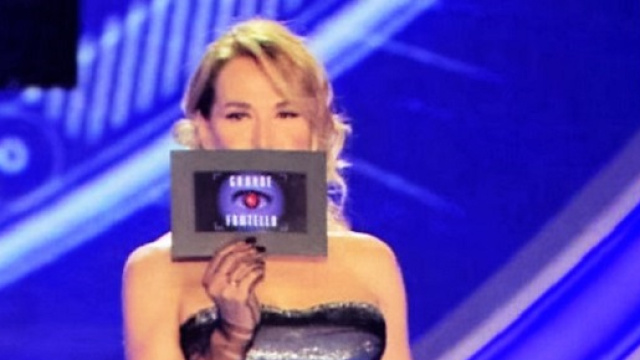 Grande Fratello choc, un clamoroso abbandono per il reality di Barbara D'Urso