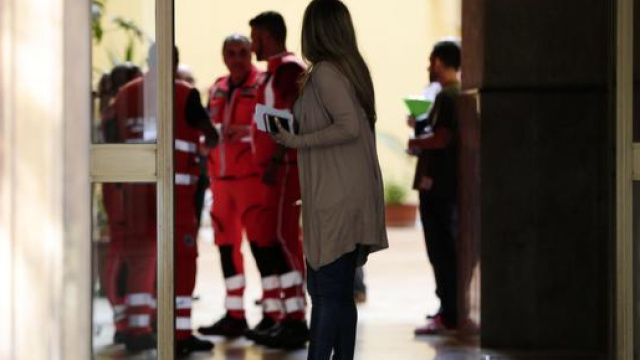 Personale dei soccorsi accorso sul luogo della tragedia - Ansa.it