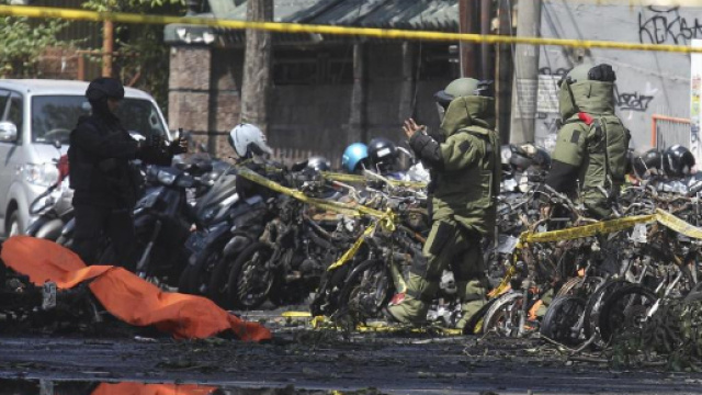 Surabaya: 13 maggio, attentato Isis a 3 chiese cristiane