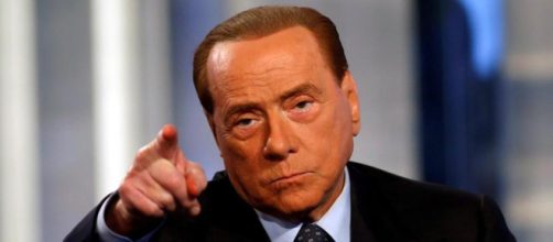 Riabilitazione, ecco come Berlusconi può tornare subito in Parlamento
