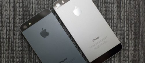 iPhone 7: versione blu o grigio scuro? - gizblog.it