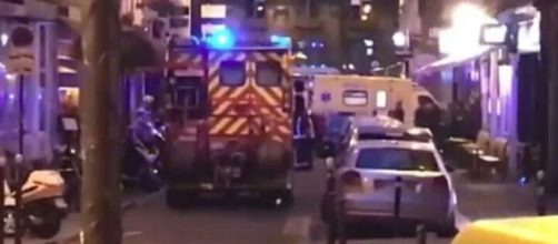 L'attentato è avvenuto a Parigi. Ucciso l'aggressore