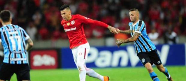 Gre-Nal movimenta a tarde de sábado Gre-Nal movimenta a tarde de sábado