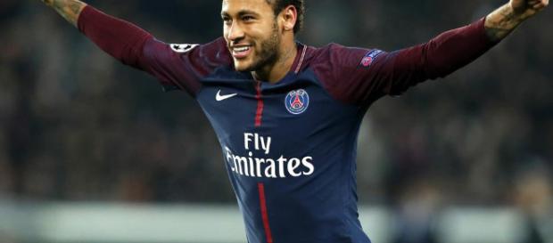 PARA EL FUTURO: Florentino trabaja el fichaje de Neymar | StudioFútbol - com.ec PARA EL FUTURO: Florentino trabaja el fichaje de Neymar | StudioFútbol - com.ec