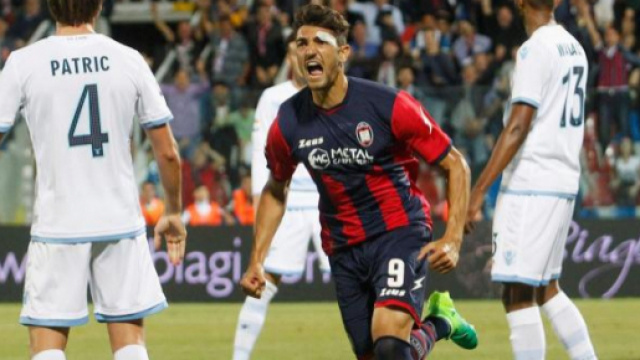 L'attaccante del Crotone, Andrea Nalini