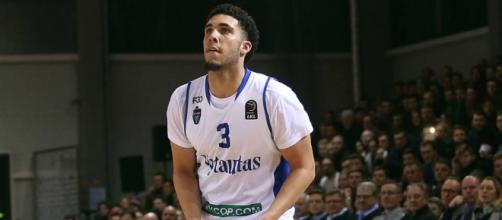 LiAngelo Ball is still hoping he can join his older brother with the L.A. Lakers. – [Image credit: BBB channel / YouTube screencap]