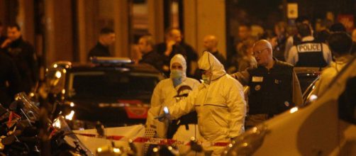 Attentat de Paris : l'auteur de l'attaque au couteau se prénommait Khamzat Azimov