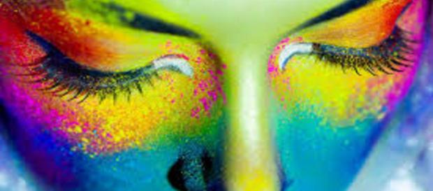 La Cromoterapia restablece nuestro equilibrio físico y mental La Cromoterapia restablece nuestro equilibrio físico y mental