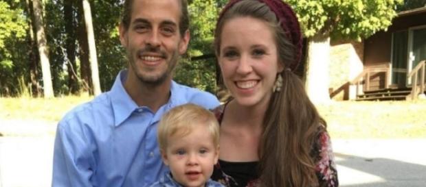 Counting On' Derick Dillard, Jill Duggar Dillard from screenshot Counting On' Derick Dillard, Jill Duggar Dillard from screenshot