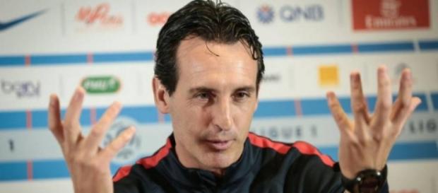 Mercato : Le PSG garde une option pour cette pépite de Série A ? Mercato : Le PSG garde une option pour cette pépite de Série A ?
