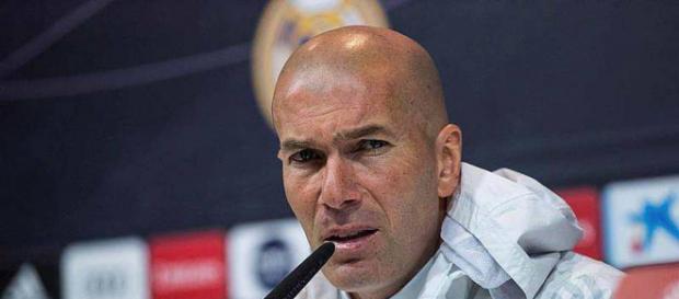 Mercato - Real Madrid : Une perle de Premier League confirme son départ ? Mercato - Real Madrid : Une perle de Premier League confirme son départ ?