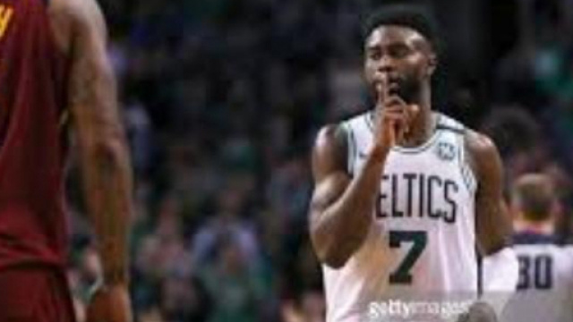 Boston a totalement écrasé Cleveland