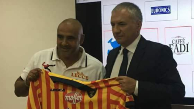 Il Lecce programma il futuro con il calciomercato.