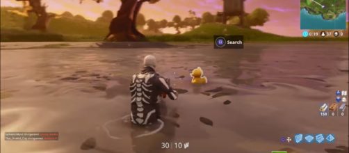 'Fortnite' week 3 challenge requires players to find rubber ducks [Image via DooM ShelbyRenae/ YouTube screenshot]