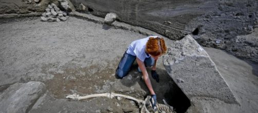 Scavi di Pompei, emerge una nuova vittima