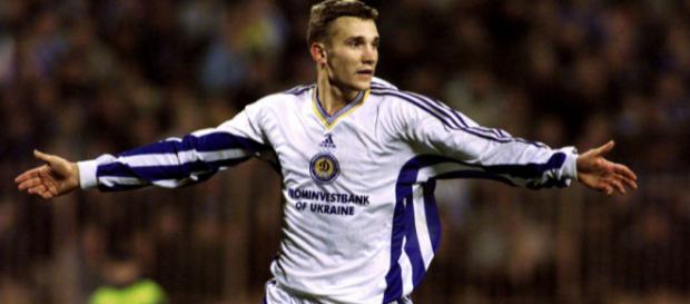 Andriy Shevchenko con Dinamo Kiev. Andriy Shevchenko con Dinamo Kiev.