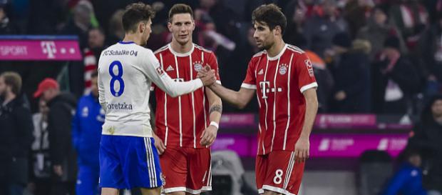 Platz 1 und Platz 2 der letzten Saison: Bayern und Schalke - SPOX.com Platz 1 und Platz 2 der letzten Saison: Bayern und Schalke - SPOX.com