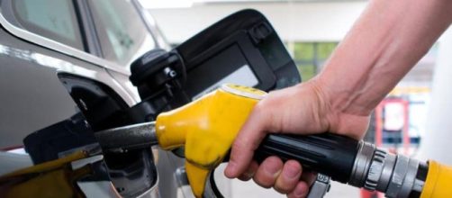 Carburante alle stelle: il prezzo della benzina ancora in rialzo