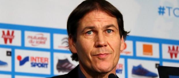 Mercato : Un joueur de Ligue 1 sur le point de faire faux bond à l'OM ? Mercato : Un joueur de Ligue 1 sur le point de faire faux bond à l'OM ?