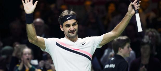 Tennis : à 36 ans, Federer devient le plus vieux numéro 1 mondial ... - leparisien.fr Tennis : à 36 ans, Federer devient le plus vieux numéro 1 mondial ... - leparisien.fr