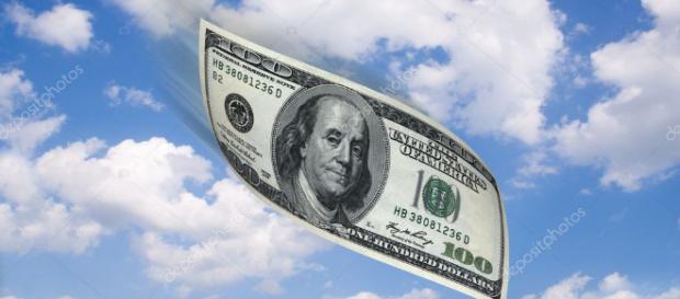 Y el dólar, volando por los cielos Y el dólar, volando por los cielos