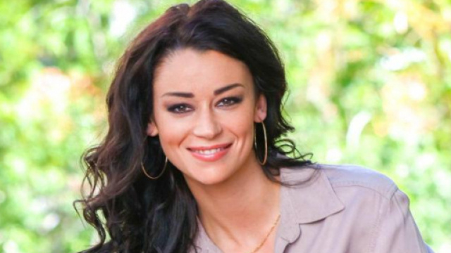 Les Anges 10 : Sarah Van Elst tacle les candidats du programme ... - potins.net