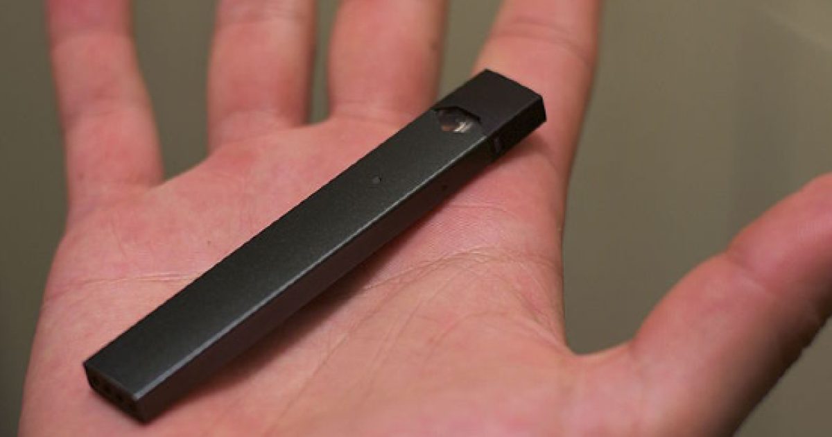 Juul ecigarette craze amongst kids has U.S. Senator calling for FDA ban