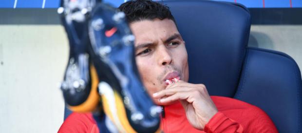 Foot PSG - PSG : Paris annonce le forfait de Thiago Silva à ... - foot01.com Foot PSG - PSG : Paris annonce le forfait de Thiago Silva à ... - foot01.com