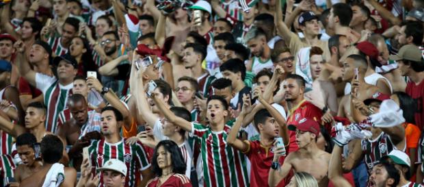 Maracanã cheio é a esperança do Fluminense para permanecer firme no Brasileirão (Foto: Globoesporte) Maracanã cheio é a esperança do Fluminense para permanecer firme no Brasileirão (Foto: Globoesporte)