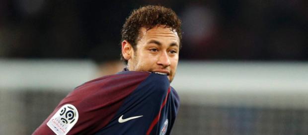 Mercato - PSG : Coup de froid dans le dossier Neymar ? Mercato - PSG : Coup de froid dans le dossier Neymar ?