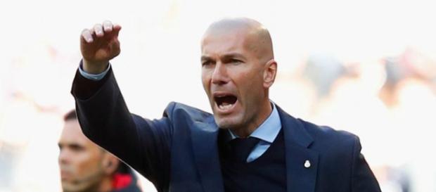Mercato - Real Madrid : Zidane place une option sérieuse sur cette pépite ! Mercato - Real Madrid : Zidane place une option sérieuse sur cette pépite !