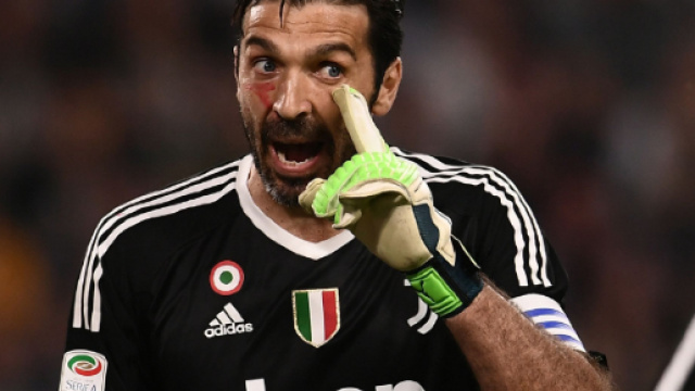 Buffon: 'Addio alla Juventus e alla nazionale, non al calcio'