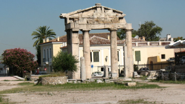 L'Agorà Romana, la Biblioteca di Adriano e il Kerameikos - stardustway.org