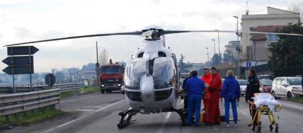 Guidonia, bimbo soffocato dal würstel Guidonia, bimbo soffocato dal würstel