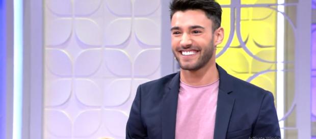 MYHYV: El polémico beso de Jaime de León que revolucionó el plató MYHYV: El polémico beso de Jaime de León que revolucionó el plató