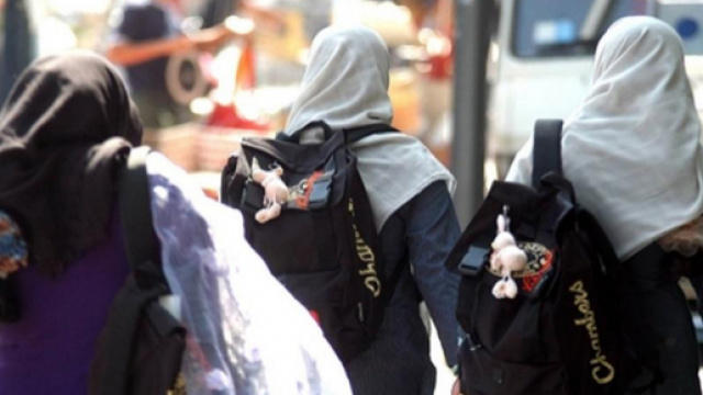 Studentessa riportata con l&rsquo;inganno in Pakistan e costretta ad abortire