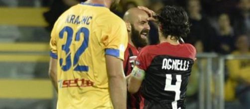 Nella foto della Lega B, Mazzeo esulta con Agnelli dopo la rete del momentaneo 1-0