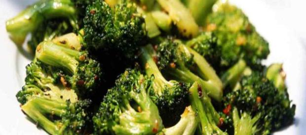 El brocoli y su efecto alcalinizante en nuestro organismo ... - hierbasquecuran.com El brocoli y su efecto alcalinizante en nuestro organismo ... - hierbasquecuran.com