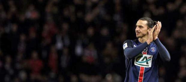 Ibrahimovic actualmente juega en USA Ibrahimovic actualmente juega en USA