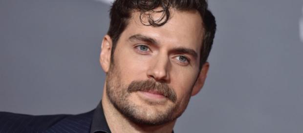 Watch Henry Cavill en esta gran y futura gran taquillera pelicula Watch Henry Cavill en esta gran y futura gran taquillera pelicula