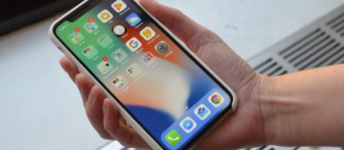 iPhone X di Apple: ecco arrivare l'inaspettata dichiarazione a sorpresa dal colosso