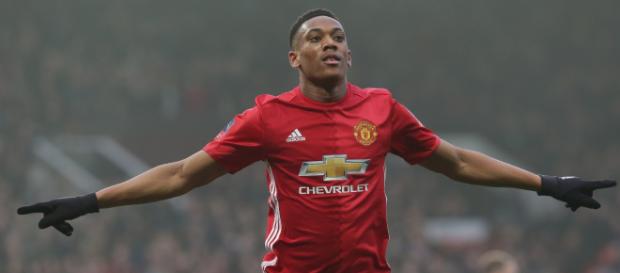 Könnte in der kommenden Saison ein anderes Rot tragen: Anthony Martial - manutd.com Könnte in der kommenden Saison ein anderes Rot tragen: Anthony Martial - manutd.com
