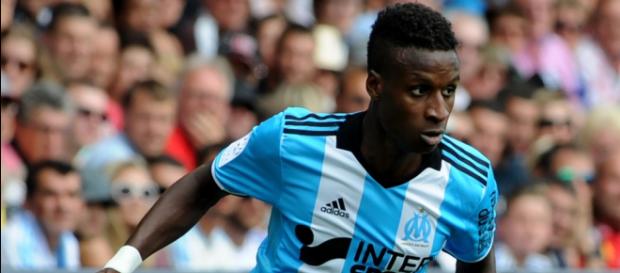 OM : le latéral droit Bouna Sarr - bfmtv.com OM : le latéral droit Bouna Sarr - bfmtv.com