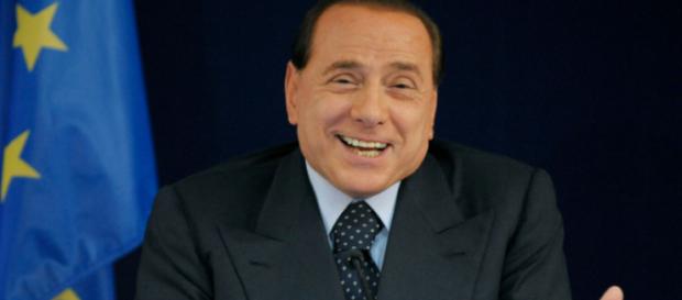 Berlusconi e la bufala dell'eredità milionaria: ci siamo cascati davvero in tanti Berlusconi e la bufala dell'eredità milionaria: ci siamo cascati davvero in tanti