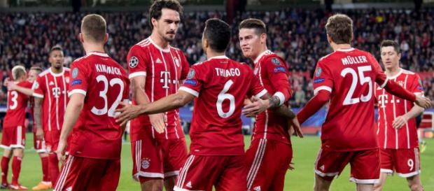 Die Aufstellungen: FC Bayern München gegen FC Sevilla - Champions ... - tz.de Die Aufstellungen: FC Bayern München gegen FC Sevilla - Champions ... - tz.de