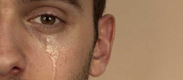 dolor humano es triste y muy dolororoso dolor humano es triste y muy dolororoso